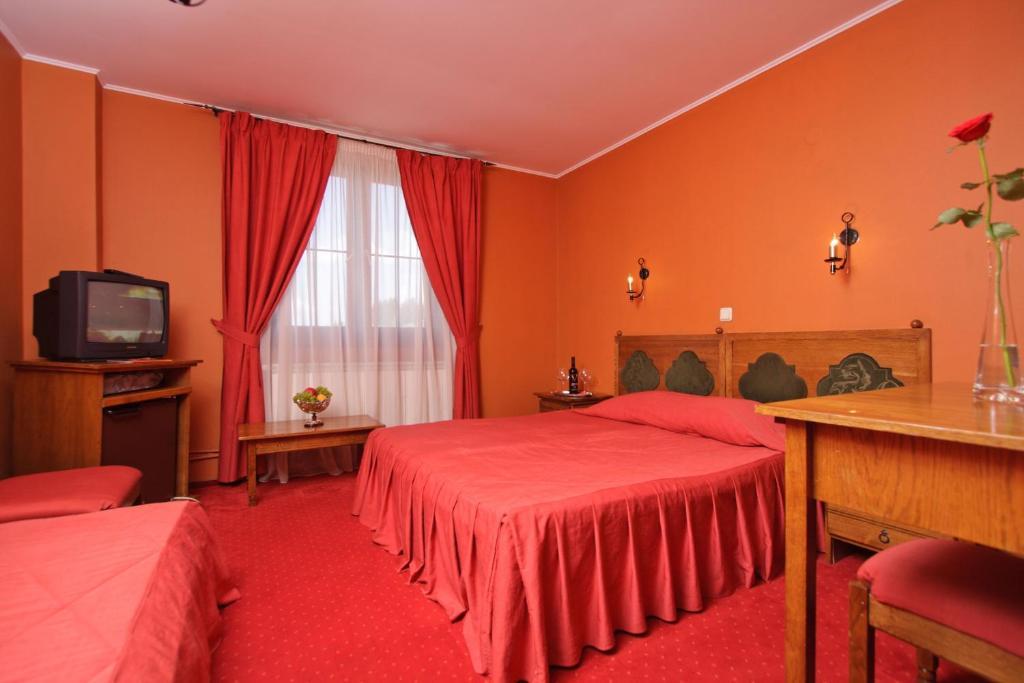 Hotel Castel Dracula Piatra Fântânele Rom bilde
