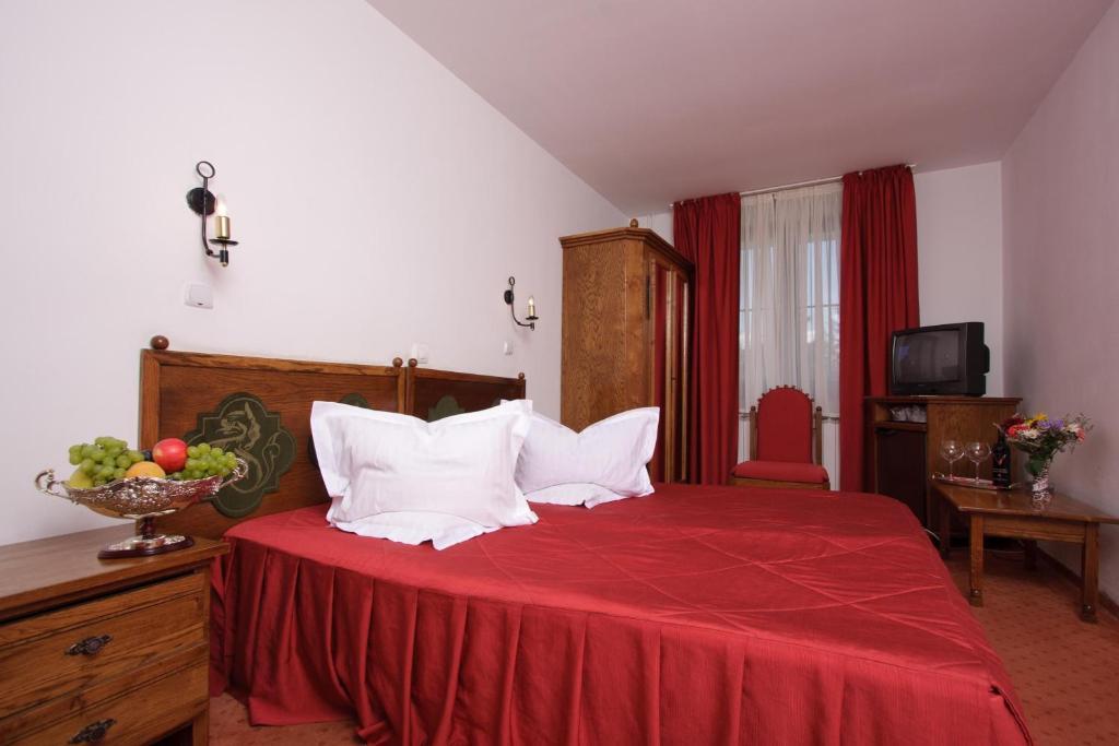 Hotel Castel Dracula Piatra Fântânele Rom bilde