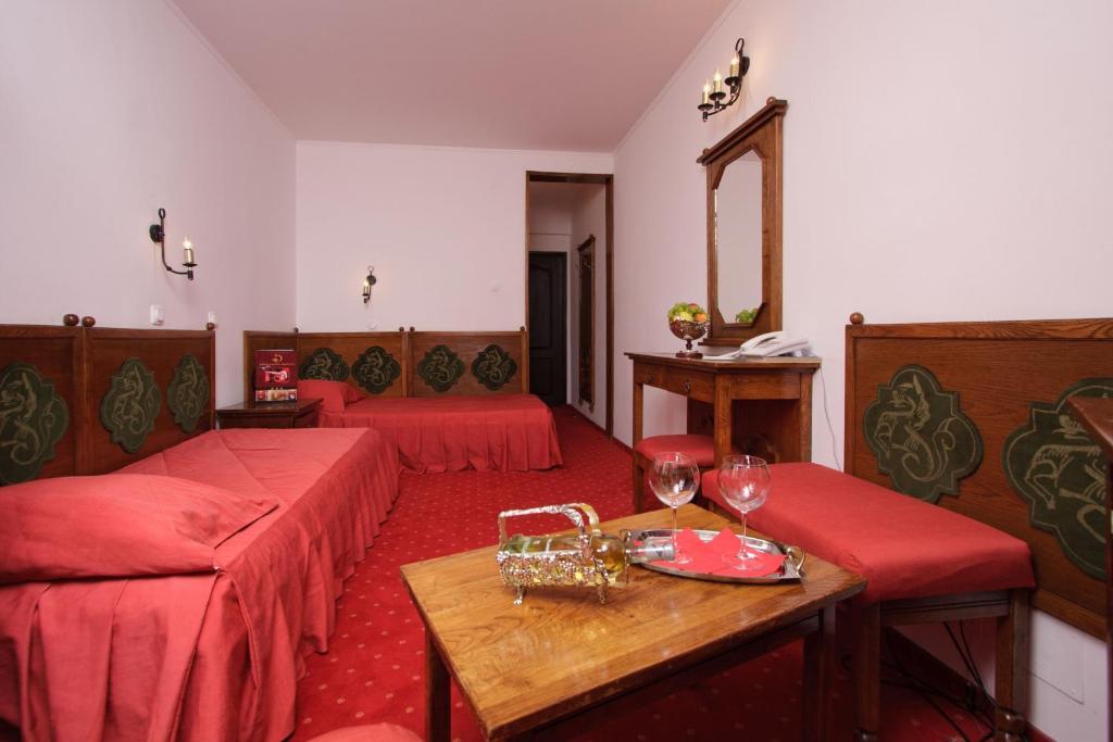 Hotel Castel Dracula Piatra Fântânele Rom bilde